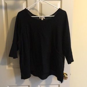Black tunic with pockets